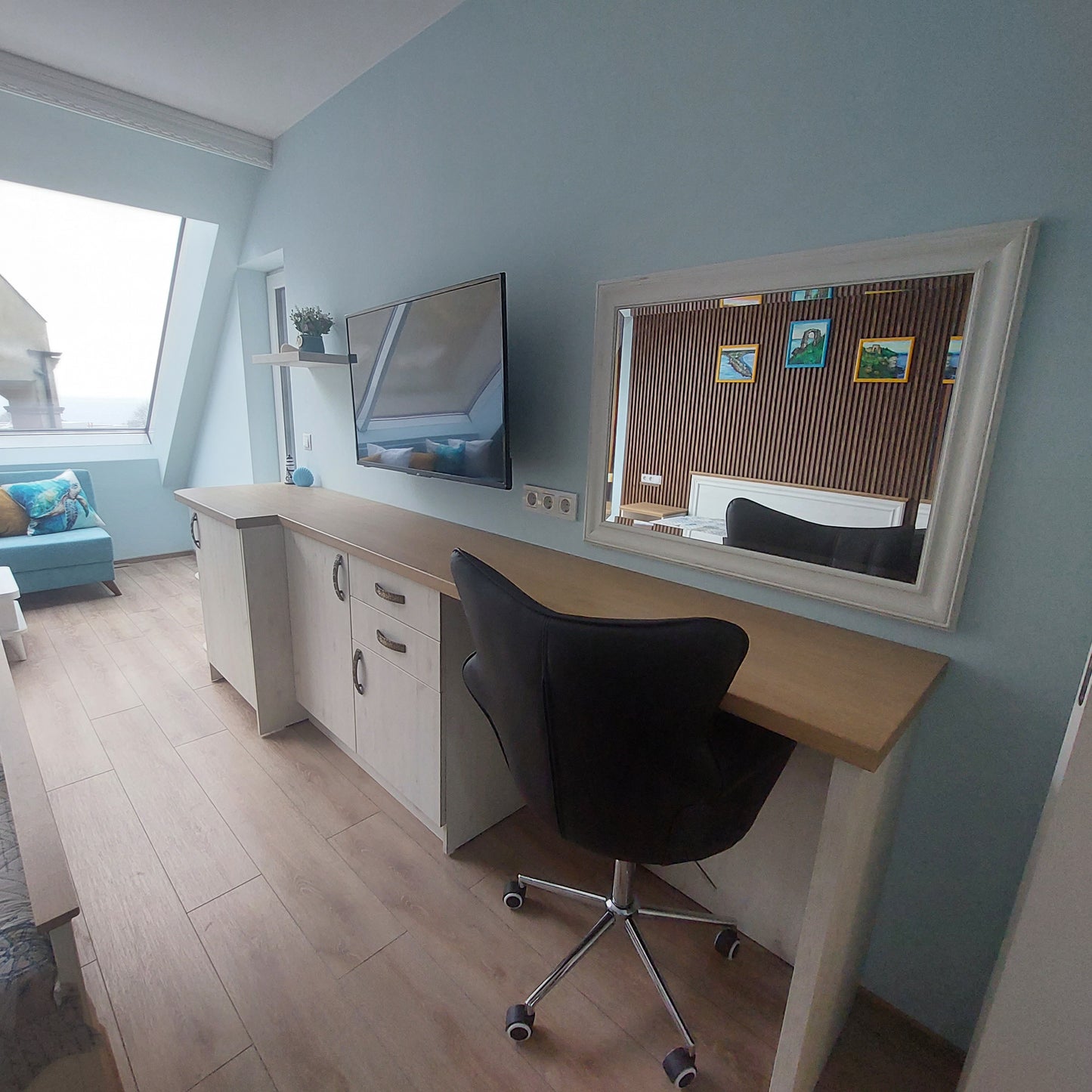 Blue Lagoon Apartment