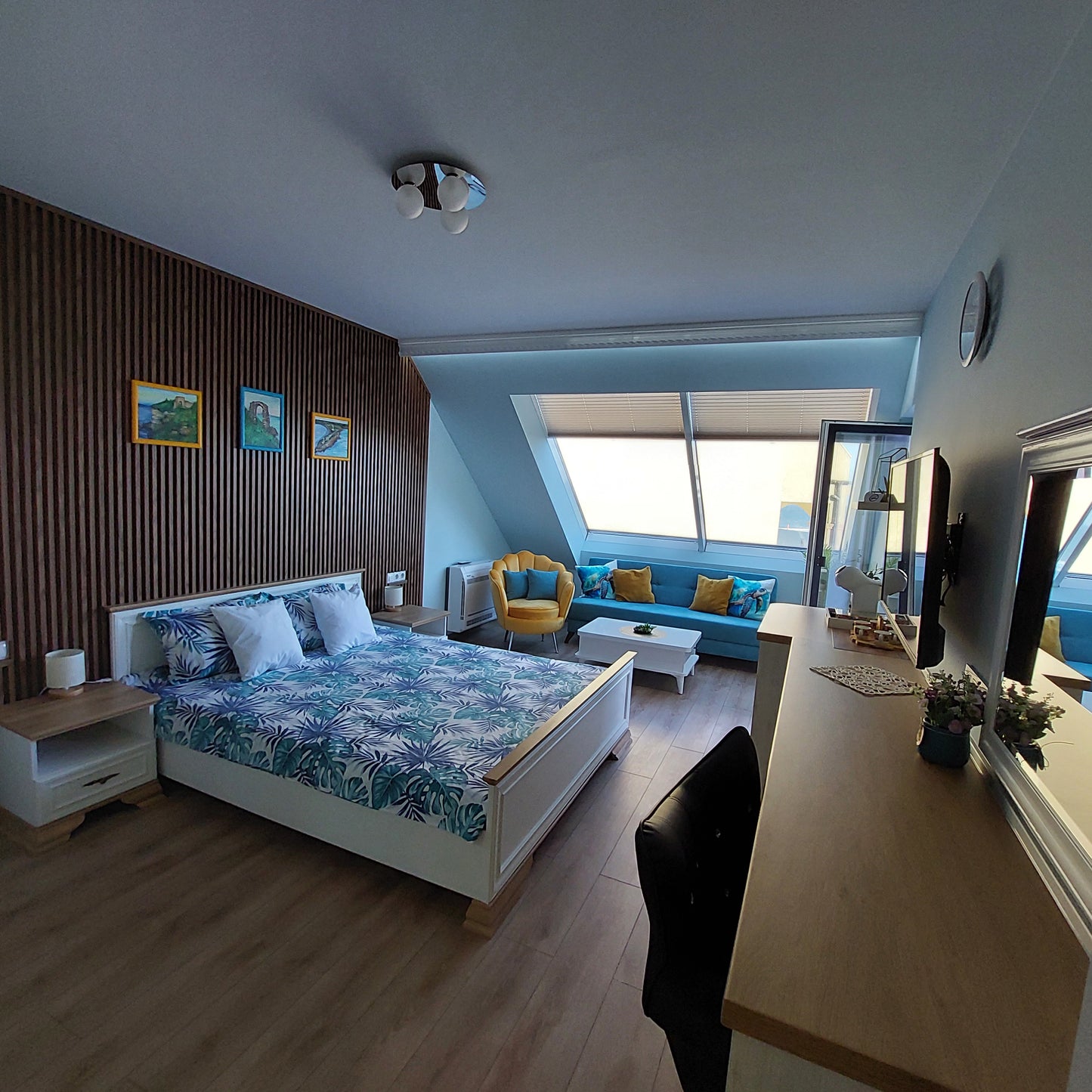 Blue Lagoon Apartment